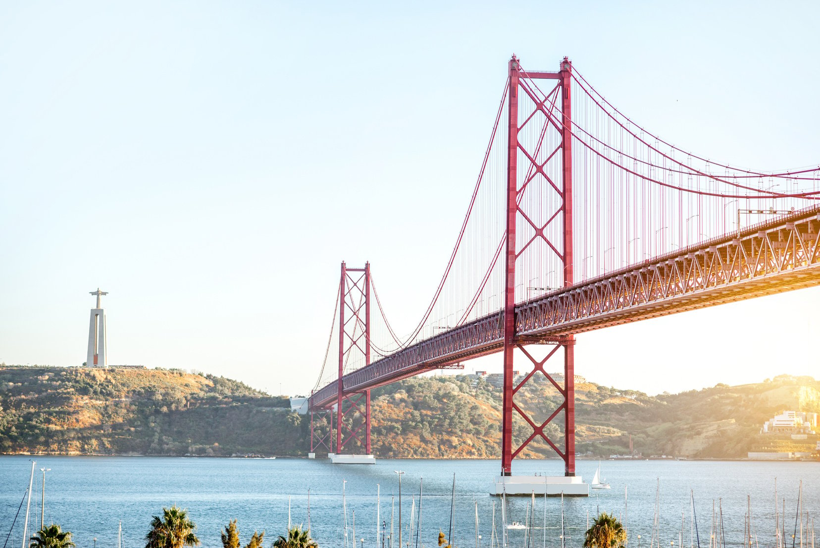 Ponte 25 Abril in lisbon, portugal.

Portugal Trip; Travel Planner; 3Day Trip Plan; Photography